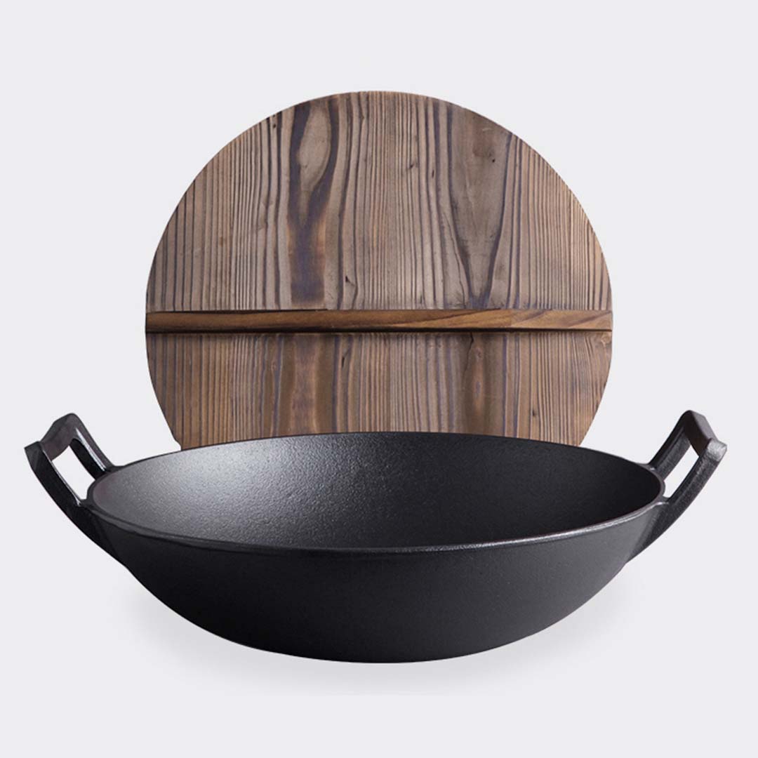 Wok With Wooden Lid