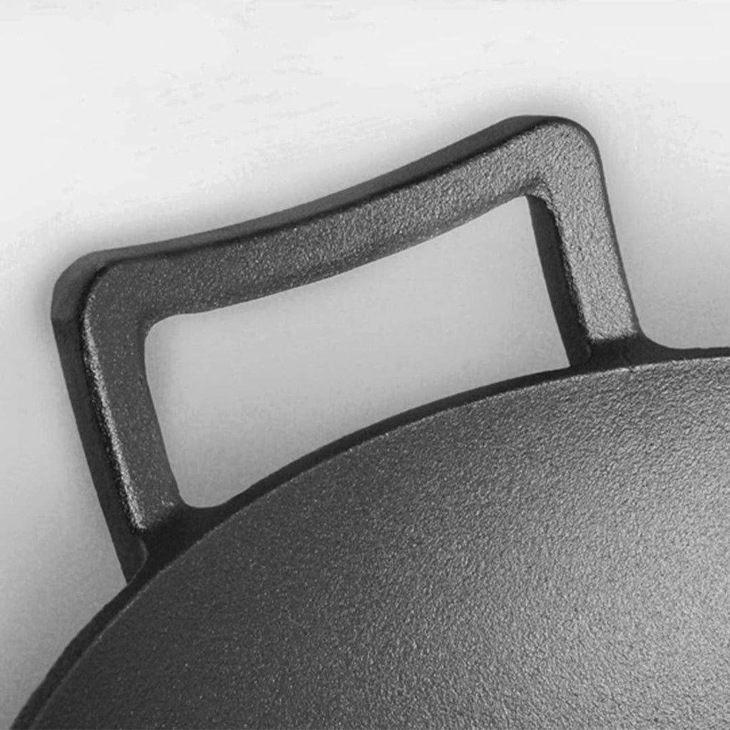 Wok With Wooden Lid